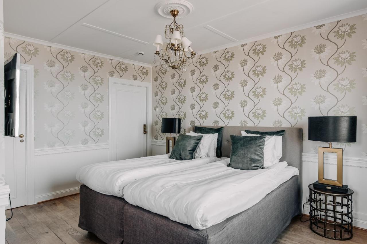Hotel Gyllene Uttern Granna ภายนอก รูปภาพ