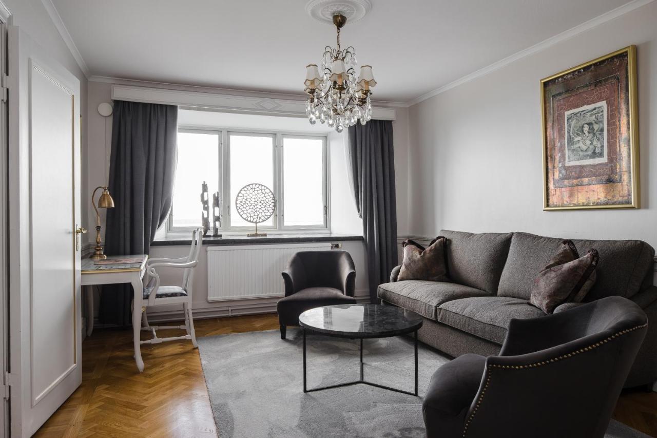 Hotel Gyllene Uttern Granna ภายนอก รูปภาพ