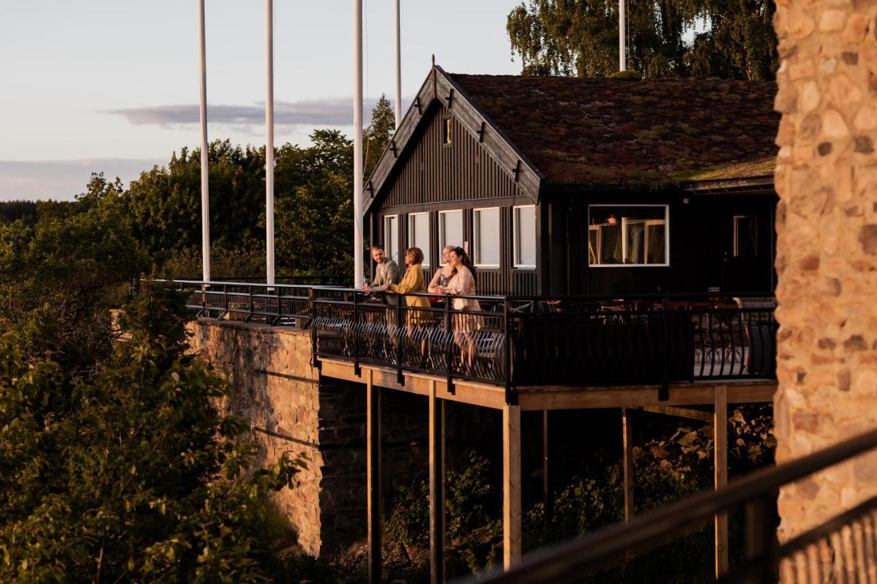 Hotel Gyllene Uttern Granna ภายนอก รูปภาพ