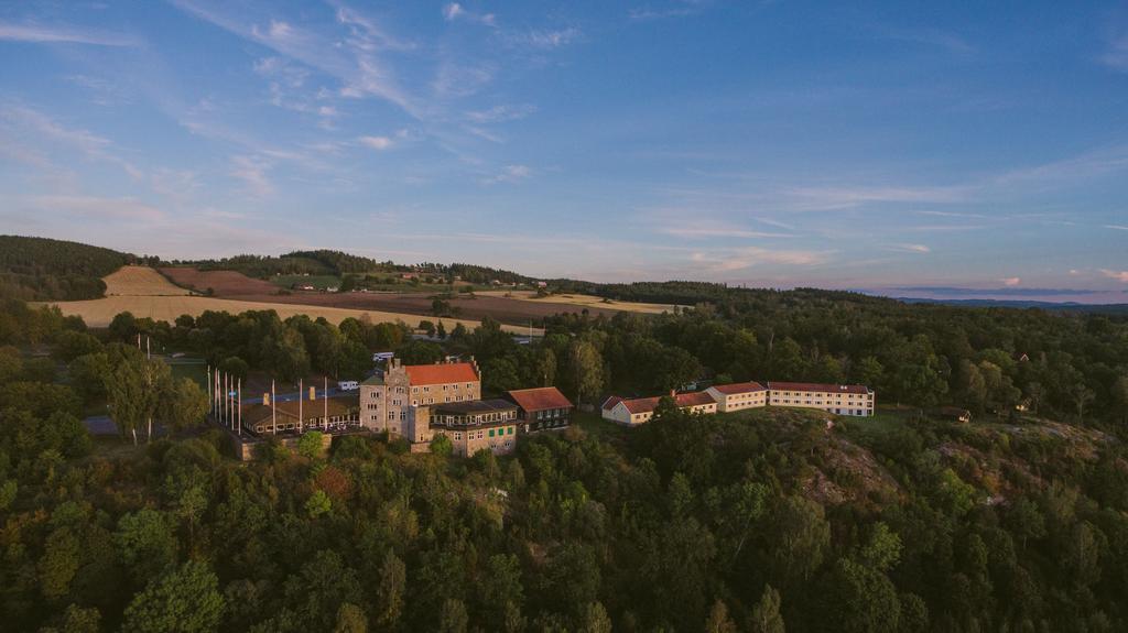 Hotel Gyllene Uttern Granna ภายนอก รูปภาพ
