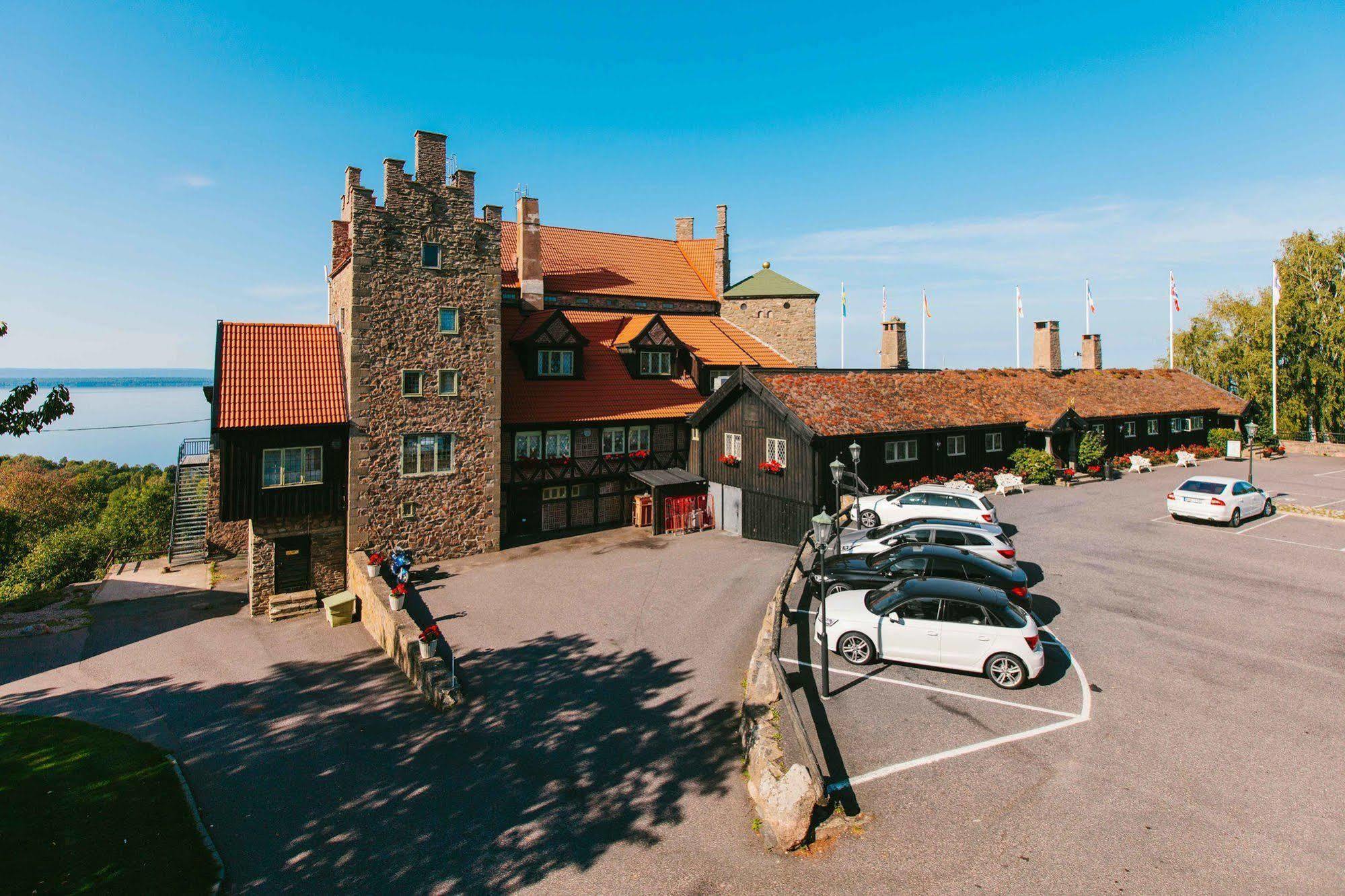 Hotel Gyllene Uttern Granna ภายนอก รูปภาพ
